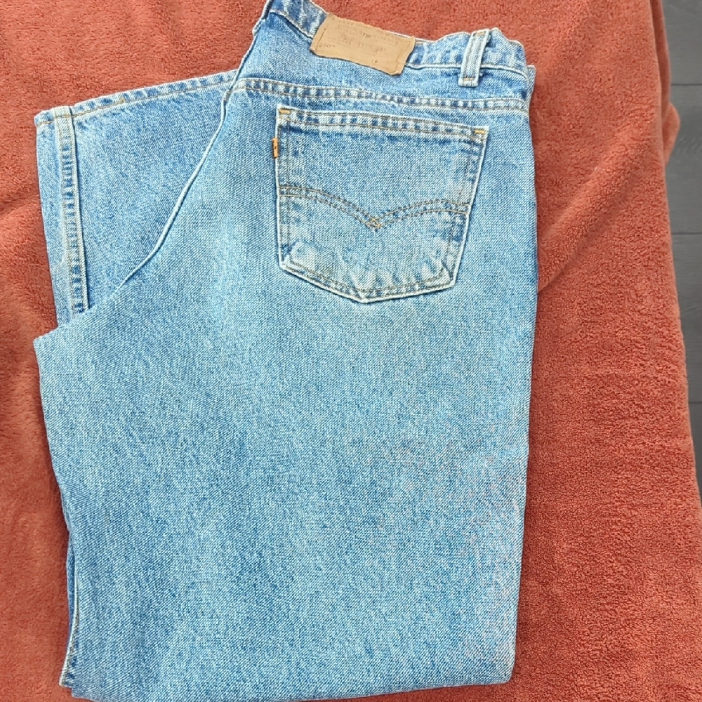 Levi's Men's Light Blue Straight Jeans Husky 560